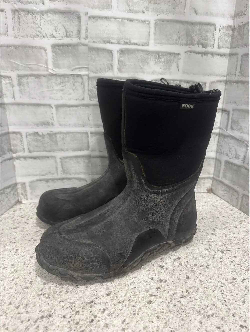 BOGS Classic Mid Men's Waterproof Rubber Boots Size 10